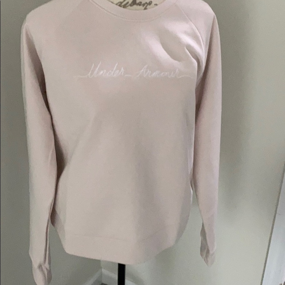 NWT Under Armor sweat shirt